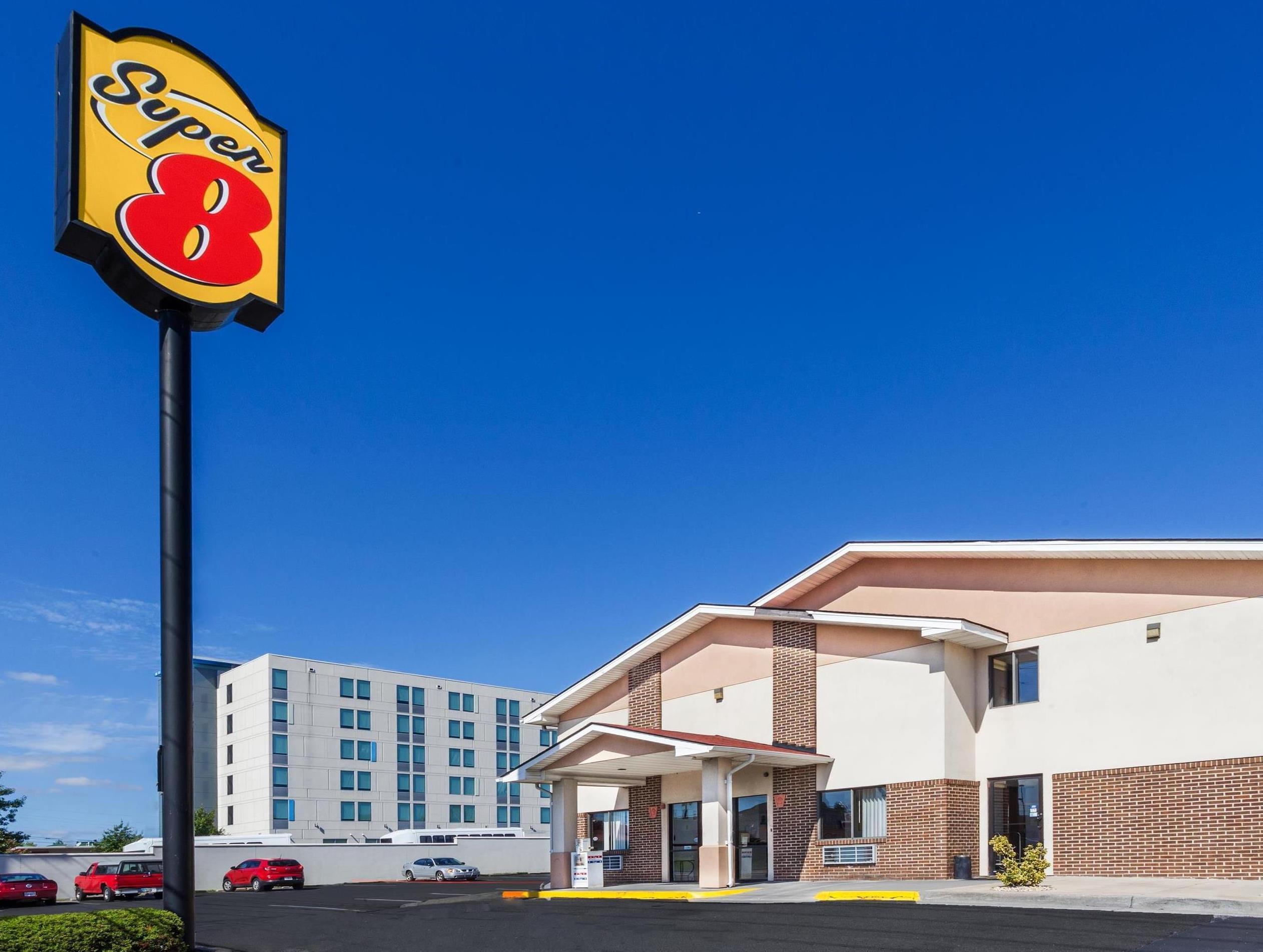 Super 8 By Wyndham Winchester Va Luaran gambar